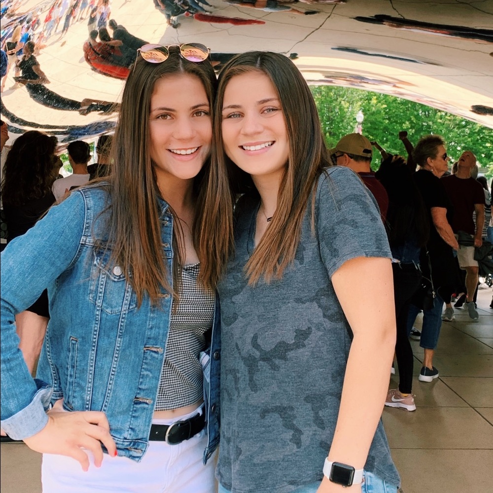 Meet your Posher, Ava